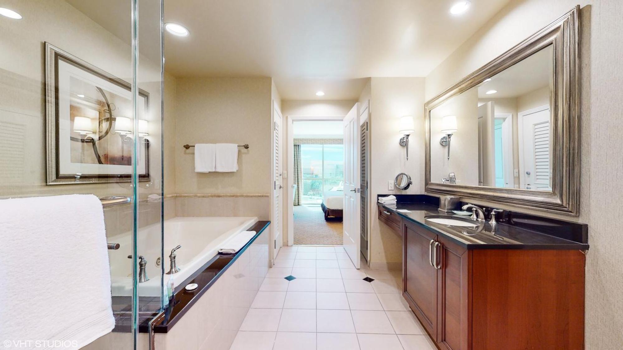 Lady Luck'S Vista - Private Balcony - Full Kitchen - Two Full Baths - Jetted Tub - Full Mgm Grand Resort Access W No Resort Fee At Mgm Signature Las Vegas Luaran gambar