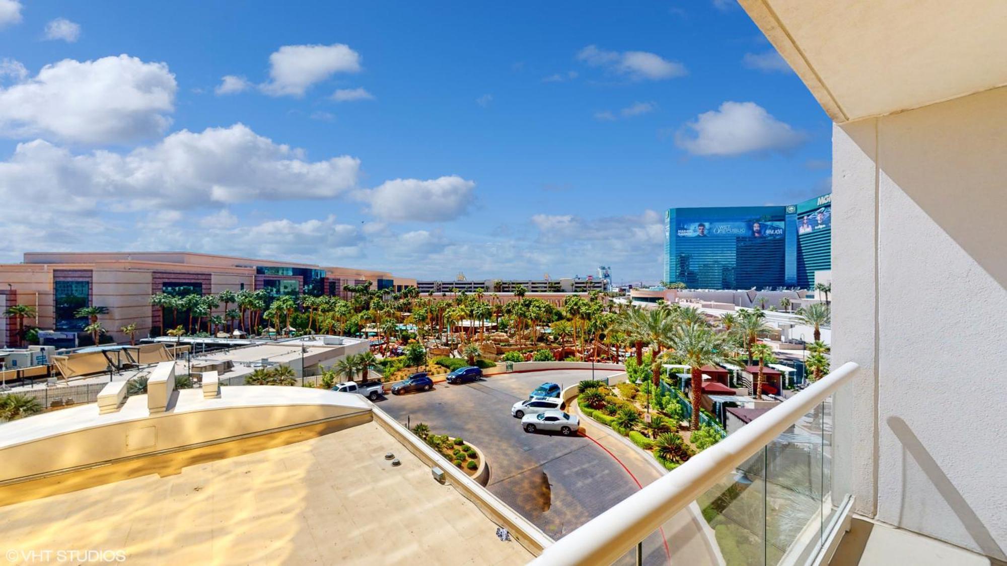 Lady Luck'S Vista - Private Balcony - Full Kitchen - Two Full Baths - Jetted Tub - Full Mgm Grand Resort Access W No Resort Fee At Mgm Signature Las Vegas Luaran gambar